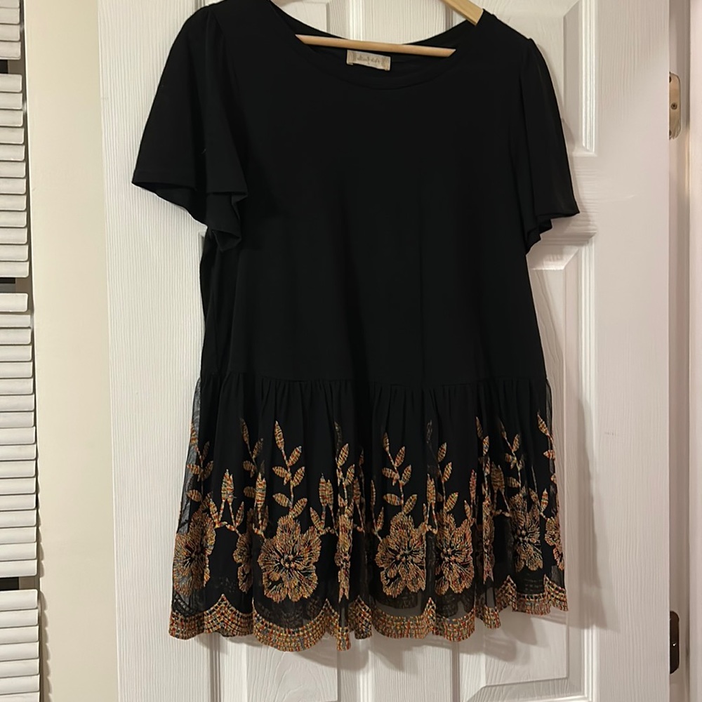 Peplum Embroidered Blouse